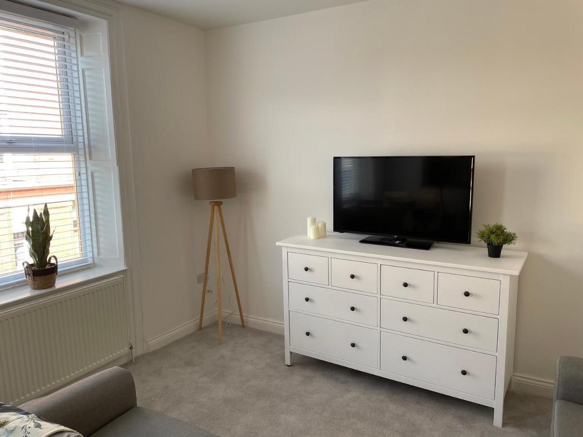 Apartment #2 - At 12 Story St Kingston upon Hull Eksteriør billede